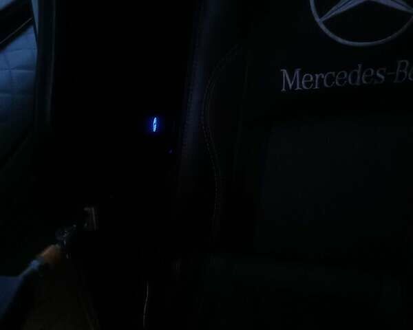 Белый Мерседес Sprinter, объемом двигателя 2.15 л и пробегом 619 тыс. км за 12300 $, фото 2 на Automoto.ua