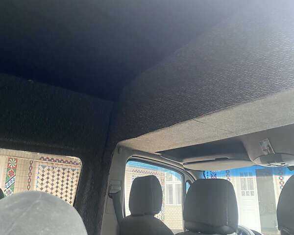 Білий Мерседес Sprinter, об'ємом двигуна 2.2 л та пробігом 306 тис. км за 9500 $, фото 5 на Automoto.ua