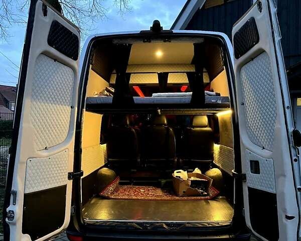 Білий Мерседес Sprinter, об'ємом двигуна 3 л та пробігом 530 тис. км за 24196 $, фото 9 на Automoto.ua