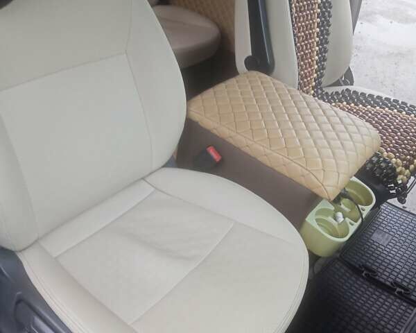 Белый Мерседес Sprinter, объемом двигателя 3 л и пробегом 200 тыс. км за 22500 $, фото 11 на Automoto.ua