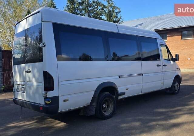 Белый Мерседес Sprinter, объемом двигателя 2.7 л и пробегом 500 тыс. км за 10799 $, фото 6 на Automoto.ua
