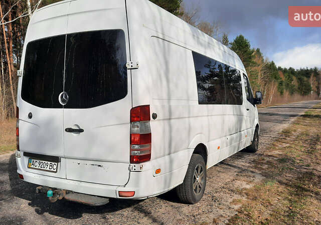 Мерседес Sprinter 2008 в Шацке на Automoto.ua Белый Мерседес Sprinter, объемом двигателя 2.15 л и пробегом 340 тыс. км за 11900 $, фото 3 на Automoto.ua