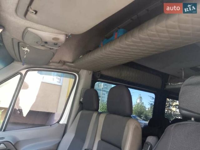 Білий Мерседес Sprinter, об'ємом двигуна 2.15 л та пробігом 400 тис. км за 10700 $, фото 18 на Automoto.ua