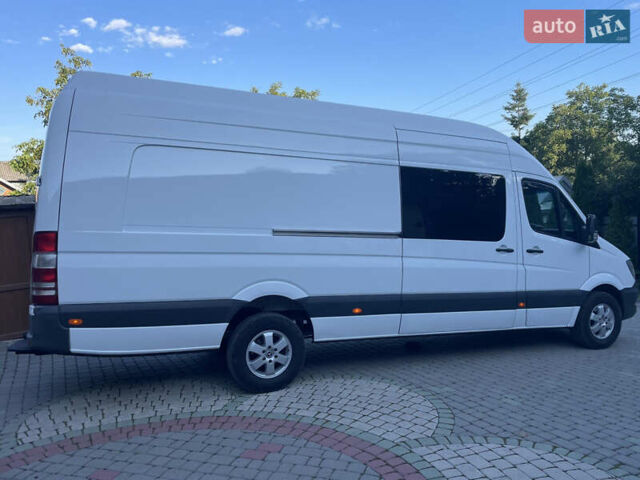 Білий Мерседес Sprinter, об'ємом двигуна 2.9 л та пробігом 722 тис. км за 29600 $, фото 5 на Automoto.ua