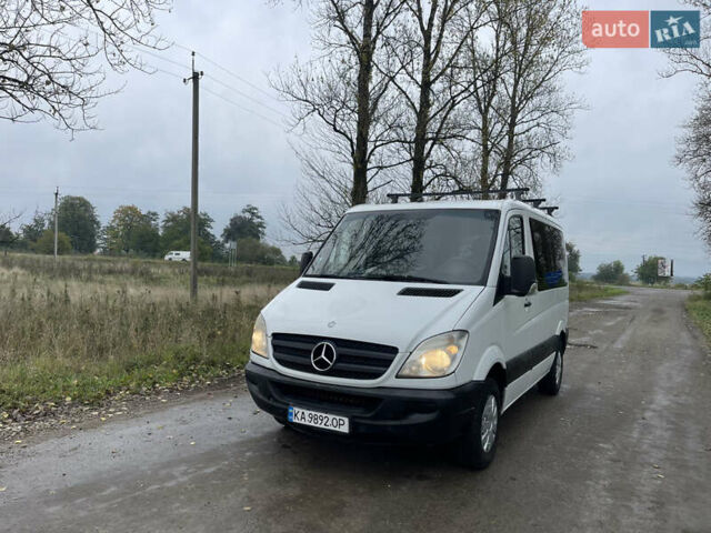 Белый Мерседес Sprinter, объемом двигателя 2.15 л и пробегом 380 тыс. км за 5699 $, фото 21 на Automoto.ua