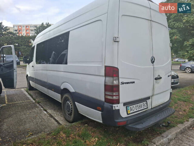 Білий Мерседес Sprinter, об'ємом двигуна 3 л та пробігом 500 тис. км за 10600 $, фото 10 на Automoto.ua