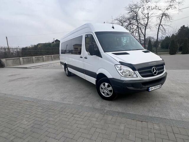Белый Мерседес Sprinter, объемом двигателя 3 л и пробегом 230 тыс. км за 16500 $, фото 5 на Automoto.ua