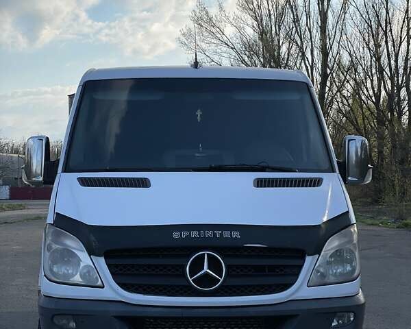Білий Мерседес Sprinter, об'ємом двигуна 2.15 л та пробігом 700 тис. км за 10300 $, фото 7 на Automoto.ua