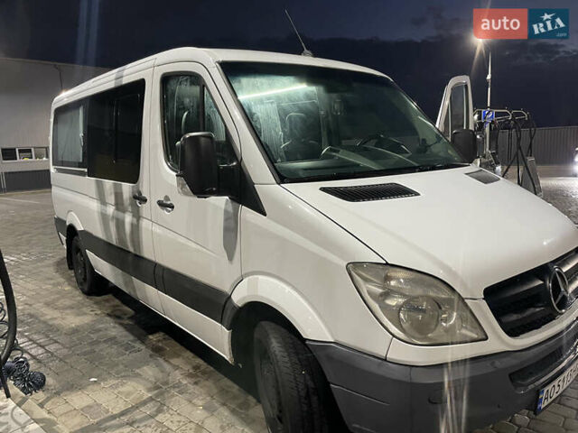 Білий Мерседес Sprinter, об'ємом двигуна 2.2 л та пробігом 304 тис. км за 12000 $, фото 3 на Automoto.ua