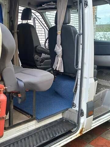 Белый Мерседес Sprinter, объемом двигателя 2.1 л и пробегом 417 тыс. км за 9300 $, фото 13 на Automoto.ua