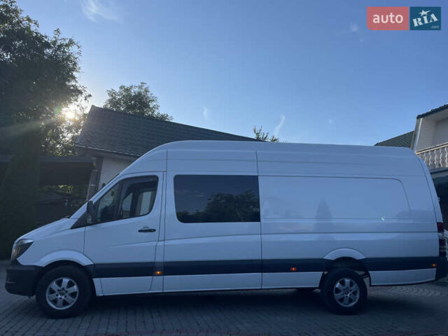 Білий Мерседес Sprinter, об'ємом двигуна 2.9 л та пробігом 722 тис. км за 26650 $, фото 3 на Automoto.ua