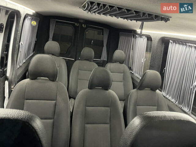 Білий Мерседес Sprinter, об'ємом двигуна 2.2 л та пробігом 304 тис. км за 12000 $, фото 12 на Automoto.ua