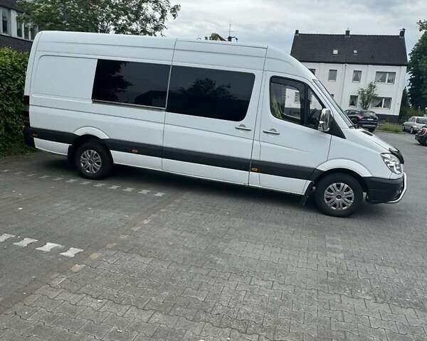 Білий Мерседес Sprinter, об'ємом двигуна 2.2 л та пробігом 680 тис. км за 16350 $, фото 3 на Automoto.ua