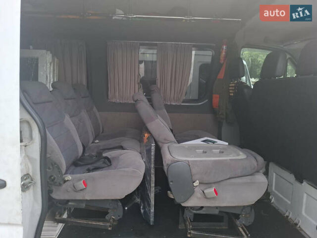 Білий Мерседес Sprinter, об'ємом двигуна 3 л та пробігом 500 тис. км за 10600 $, фото 6 на Automoto.ua