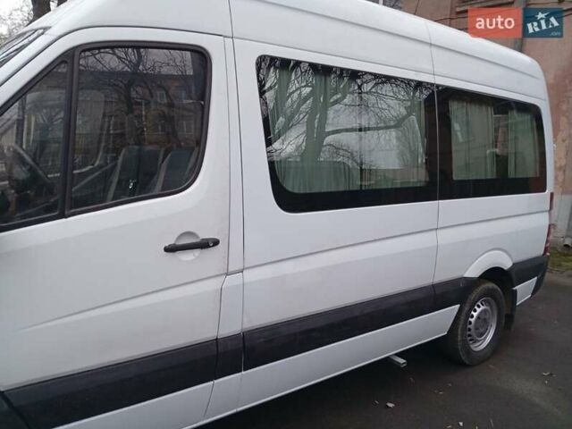 Белый Мерседес Sprinter, объемом двигателя 2.15 л и пробегом 350 тыс. км за 11500 $, фото 1 на Automoto.ua