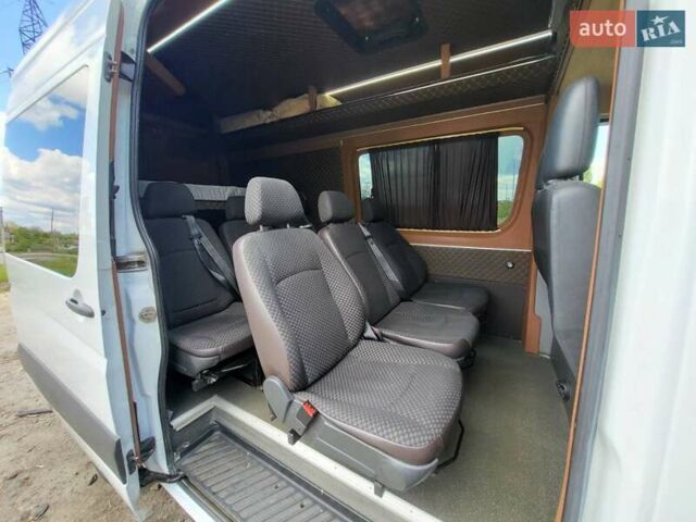 Белый Мерседес Sprinter, объемом двигателя 0 л и пробегом 600 тыс. км за 13000 $, фото 8 на Automoto.ua
