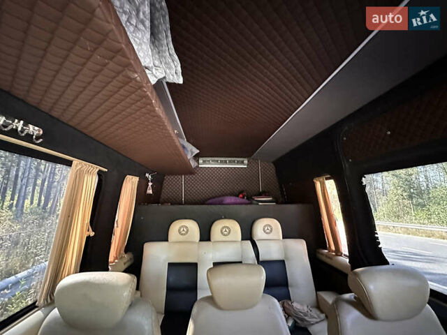 Белый Мерседес Sprinter, объемом двигателя 3.22 л и пробегом 600 тыс. км за 15500 $, фото 26 на Automoto.ua