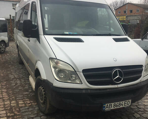 Білий Мерседес Sprinter, об'ємом двигуна 2.15 л та пробігом 213 тис. км за 15500 $, фото 1 на Automoto.ua