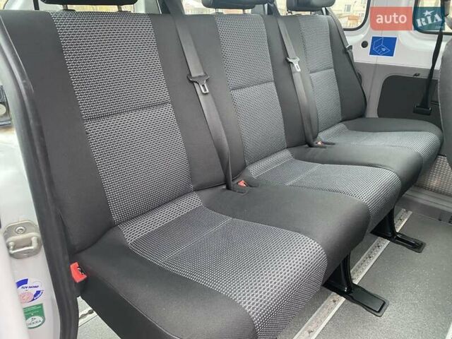 Белый Мерседес Sprinter, объемом двигателя 2.15 л и пробегом 300 тыс. км за 18999 $, фото 11 на Automoto.ua