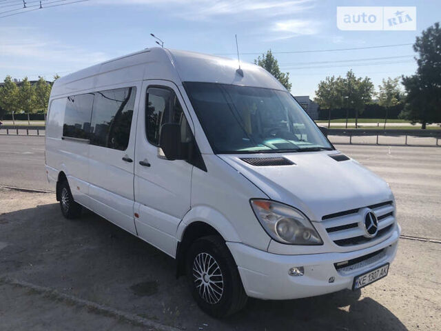 Белый Мерседес Sprinter, объемом двигателя 3 л и пробегом 630 тыс. км за 18500 $, фото 2 на Automoto.ua