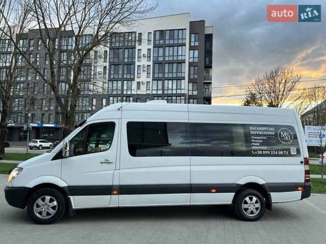 Белый Мерседес Sprinter, объемом двигателя 2.14 л и пробегом 850 тыс. км за 16000 $, фото 8 на Automoto.ua