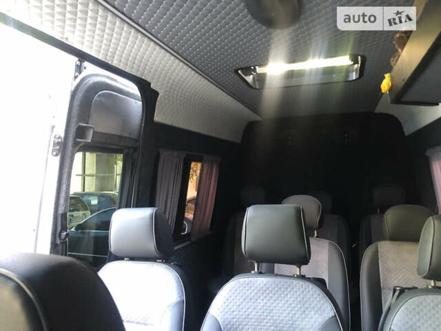 Белый Мерседес Sprinter, объемом двигателя 3 л и пробегом 630 тыс. км за 18500 $, фото 9 на Automoto.ua