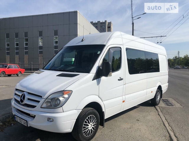 Белый Мерседес Sprinter, объемом двигателя 3 л и пробегом 630 тыс. км за 18500 $, фото 3 на Automoto.ua