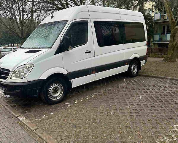 Білий Мерседес Sprinter, об'ємом двигуна 0 л та пробігом 760 тис. км за 9400 $, фото 2 на Automoto.ua