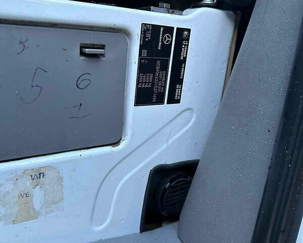 Білий Мерседес Sprinter, об'ємом двигуна 0 л та пробігом 760 тис. км за 9400 $, фото 5 на Automoto.ua