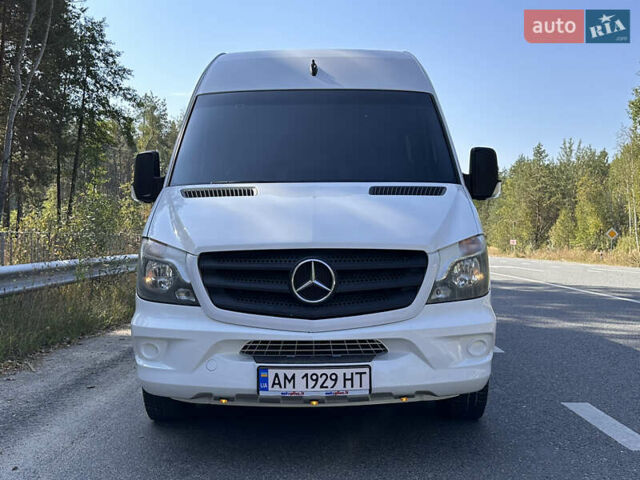 Белый Мерседес Sprinter, объемом двигателя 3.22 л и пробегом 600 тыс. км за 15500 $, фото 7 на Automoto.ua