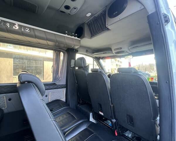 Белый Мерседес Sprinter, объемом двигателя 2.14 л и пробегом 880 тыс. км за 14200 $, фото 21 на Automoto.ua
