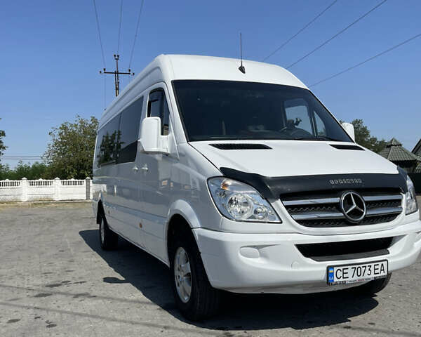 Белый Мерседес Sprinter, объемом двигателя 3 л и пробегом 490 тыс. км за 27297 $, фото 10 на Automoto.ua