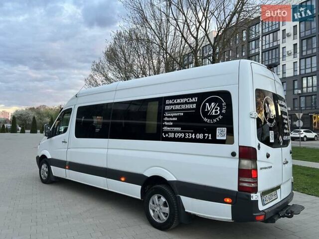 Белый Мерседес Sprinter, объемом двигателя 2.14 л и пробегом 880 тыс. км за 14200 $, фото 11 на Automoto.ua