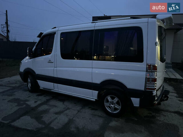 Белый Мерседес Sprinter, объемом двигателя 2.15 л и пробегом 350 тыс. км за 9750 $, фото 14 на Automoto.ua