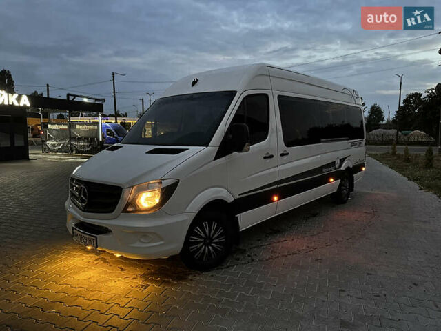 Белый Мерседес Sprinter, объемом двигателя 3.22 л и пробегом 600 тыс. км за 15500 $, фото 31 на Automoto.ua
