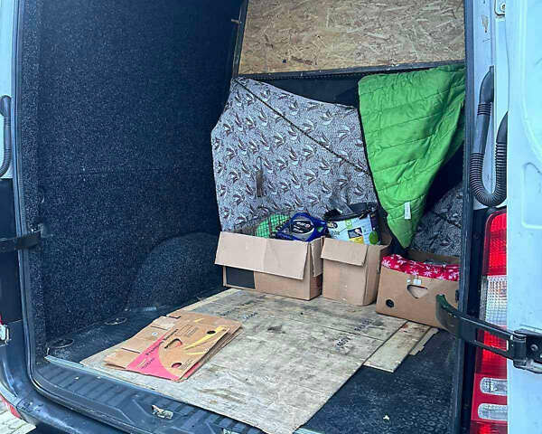 Білий Мерседес Sprinter, об'ємом двигуна 0 л та пробігом 760 тис. км за 9400 $, фото 7 на Automoto.ua