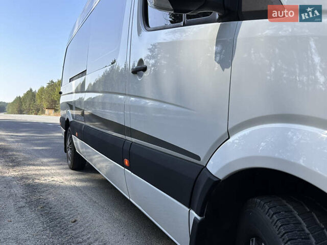 Белый Мерседес Sprinter, объемом двигателя 3.22 л и пробегом 600 тыс. км за 15500 $, фото 16 на Automoto.ua