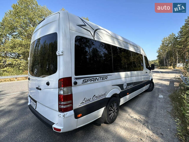 Белый Мерседес Sprinter, объемом двигателя 3.22 л и пробегом 600 тыс. км за 15500 $, фото 13 на Automoto.ua