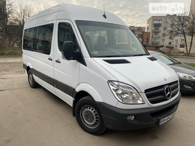 Белый Мерседес Sprinter, объемом двигателя 2.15 л и пробегом 300 тыс. км за 19999 $, фото 3 на Automoto.ua