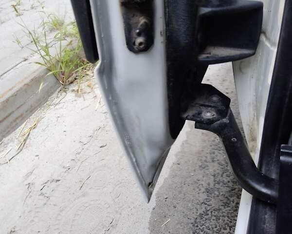 Білий Мерседес Sprinter, об'ємом двигуна 3 л та пробігом 708 тис. км за 20500 $, фото 15 на Automoto.ua