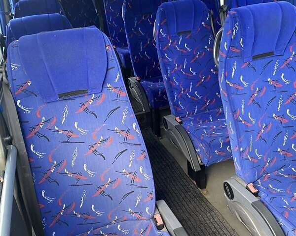 Білий Мерседес Sprinter, об'ємом двигуна 0 л та пробігом 384 тис. км за 11000 $, фото 3 на Automoto.ua