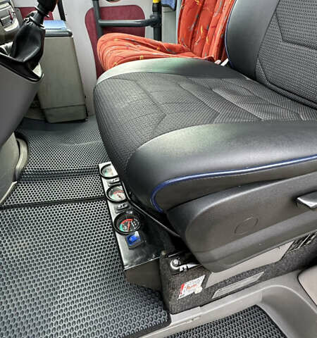 Белый Мерседес Sprinter, объемом двигателя 2.99 л и пробегом 250 тыс. км за 41000 $, фото 11 на Automoto.ua