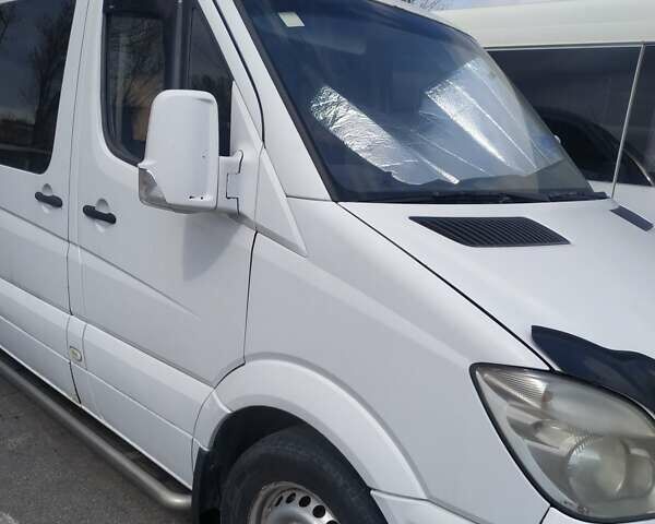 Белый Мерседес Sprinter, объемом двигателя 2.1 л и пробегом 6 тыс. км за 14350 $, фото 4 на Automoto.ua