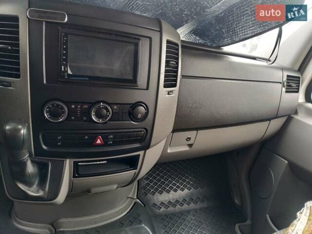 Белый Мерседес Sprinter, объемом двигателя 2.1 л и пробегом 6 тыс. км за 14350 $, фото 7 на Automoto.ua