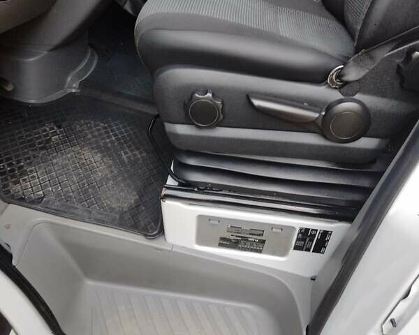 Білий Мерседес Sprinter, об'ємом двигуна 3 л та пробігом 708 тис. км за 20500 $, фото 18 на Automoto.ua