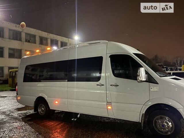 Белый Мерседес Sprinter, объемом двигателя 2.14 л и пробегом 50 тыс. км за 35000 $, фото 5 на Automoto.ua