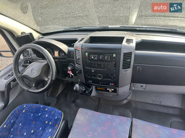 Білий Мерседес Sprinter, об'ємом двигуна 0 л та пробігом 438 тис. км за 44852 $, фото 20 на Automoto.ua