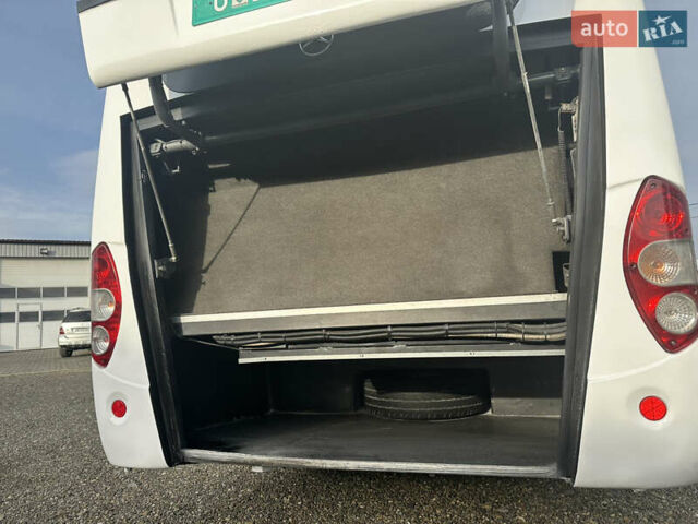 Білий Мерседес Sprinter, об'ємом двигуна 0 л та пробігом 438 тис. км за 44852 $, фото 35 на Automoto.ua