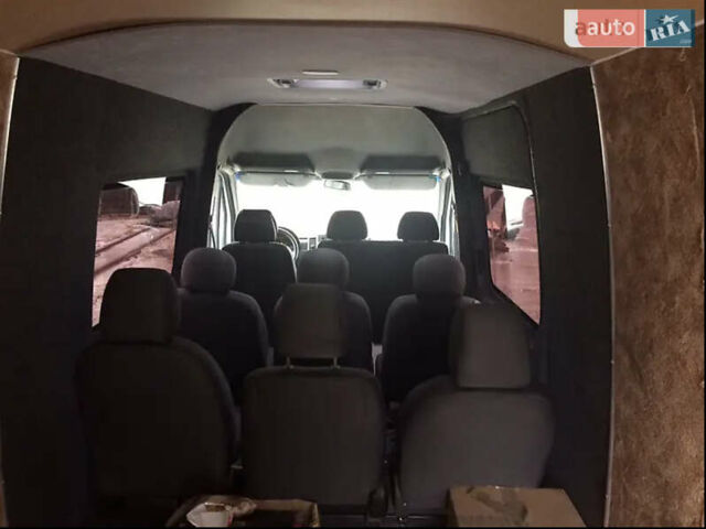 Білий Мерседес Sprinter, об'ємом двигуна 3 л та пробігом 480 тис. км за 19100 $, фото 6 на Automoto.ua
