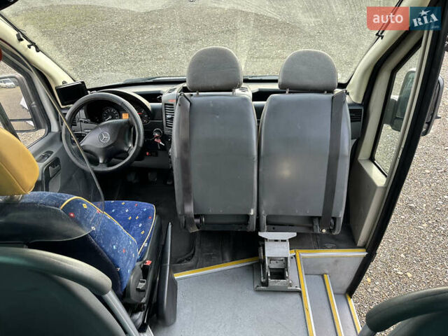 Білий Мерседес Sprinter, об'ємом двигуна 0 л та пробігом 438 тис. км за 44852 $, фото 3 на Automoto.ua